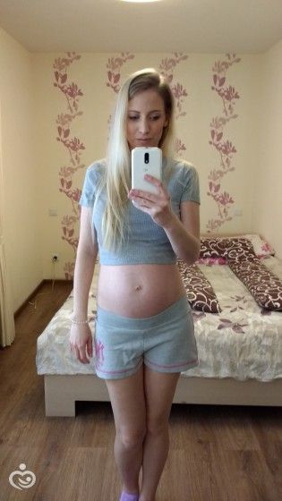 Вторая Б - 24 недели 😊👶 (стала на учёт, фото животика)