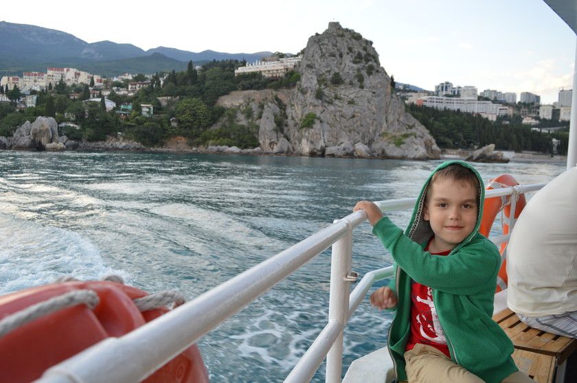 Отпуск в Крыму, июль 2017, часть 7. Морская прогулка.