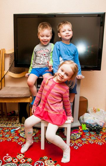 Наши фото. Близнецам 3.3-3.6 года